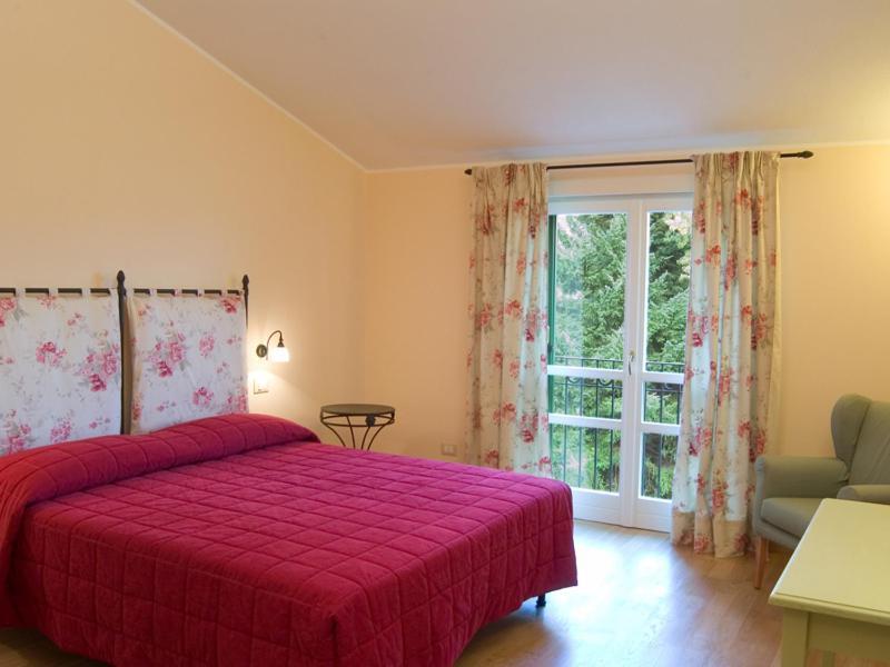 Ca Del Moro Resort & Spa Понтремоли Экстерьер фото